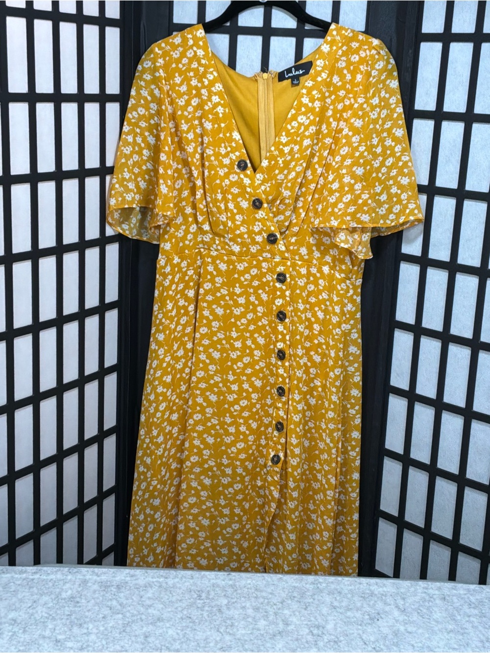 Lulu's After-Bloom Delight Golden Yellow Floral Button Midi Dress Women’s L